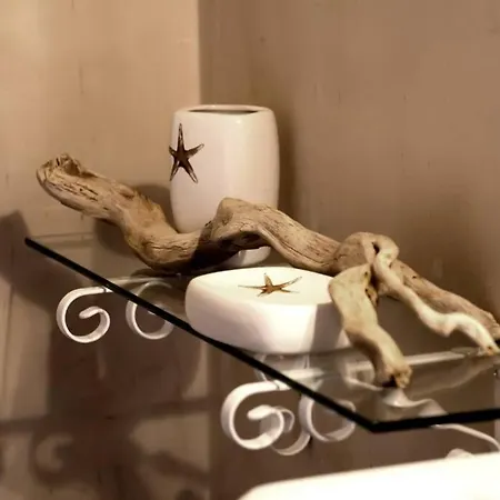 Nikis Seaside House Vlichadia