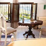 Nikis Seaside House Vlichadia