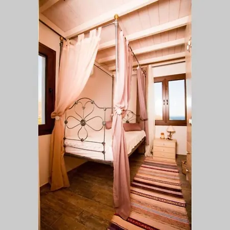 Nikis Seaside House