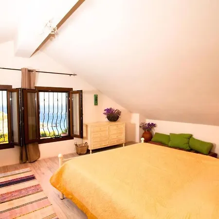 度假居 Nikis Seaside House *