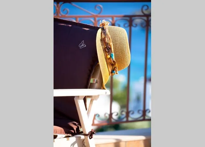 Nikis Seaside House Vlichadia