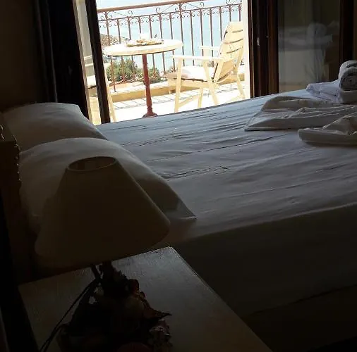 Nikis Seaside House * Vlichadia